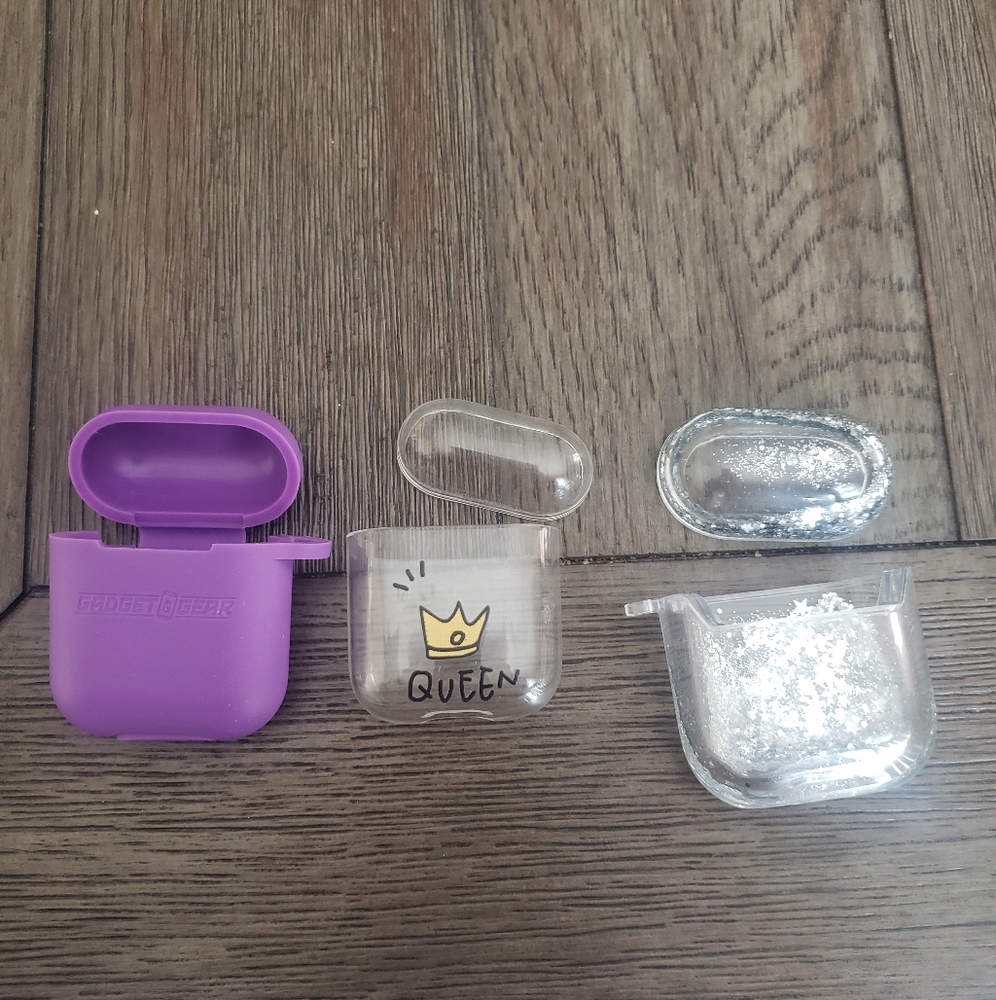 Pack of 3 airpod cases!